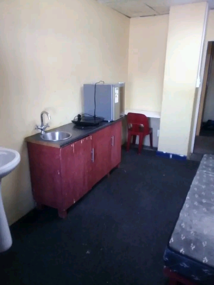 Affordable rooms to rent in goldman street. i  in Florida