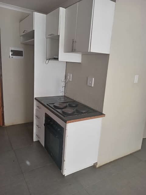 2 bed house for rental in block vv
- secured  in Soshanguve