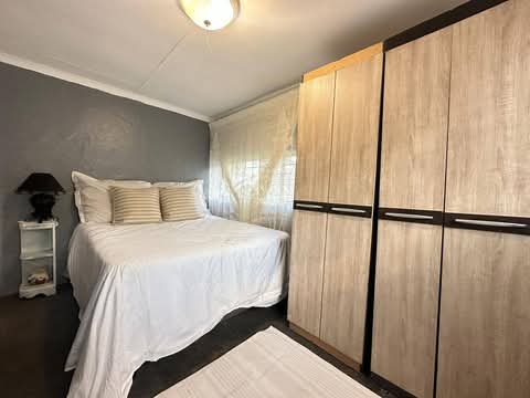 2 bedroom cottage available for rent 
2 bedr  in Benoni