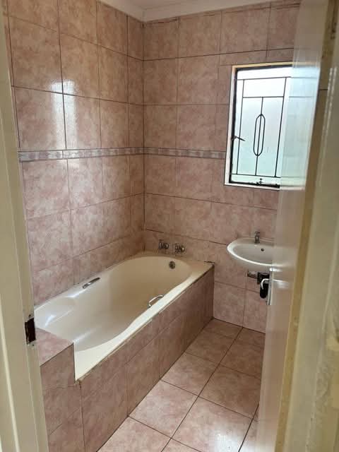 3 bedroom stand alone in ext 33 immediately a  in Clayville
