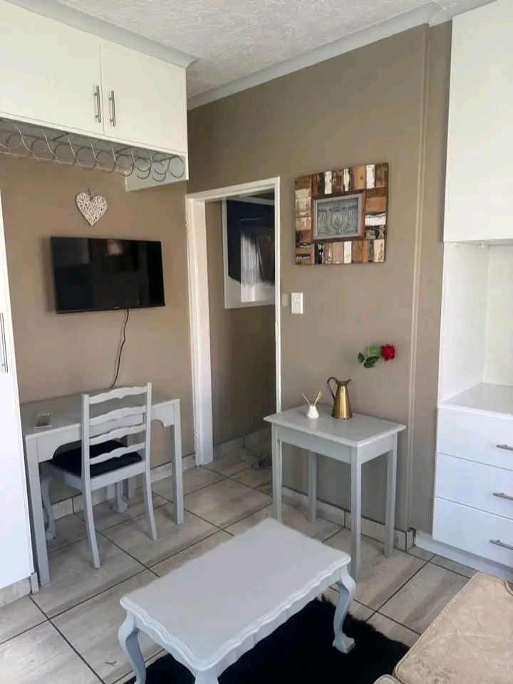 Fully furnished one-bedroom cottage – locat  in Ferndale