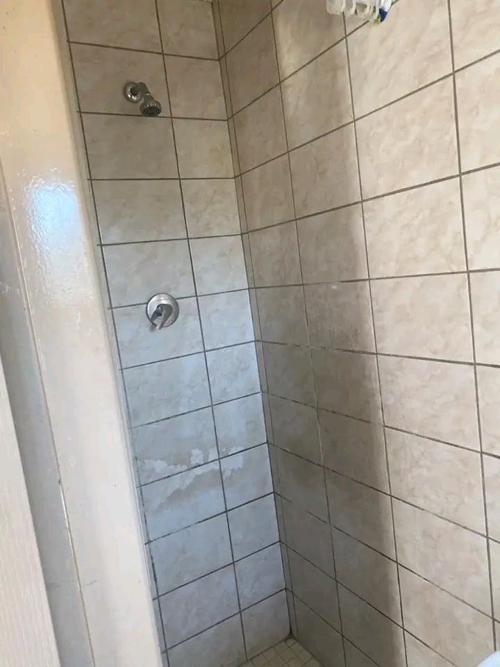 1 bedroom house immediately available in ext   in Birch Acres