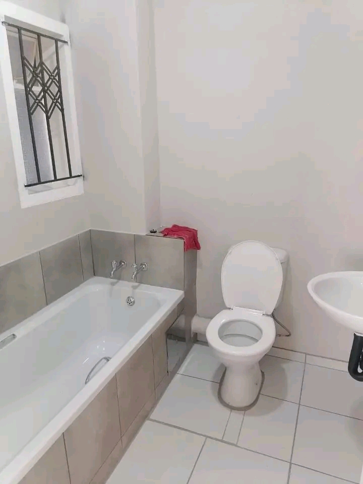 Ext77
brand new flat available
-2bedrooms
  in Clayville