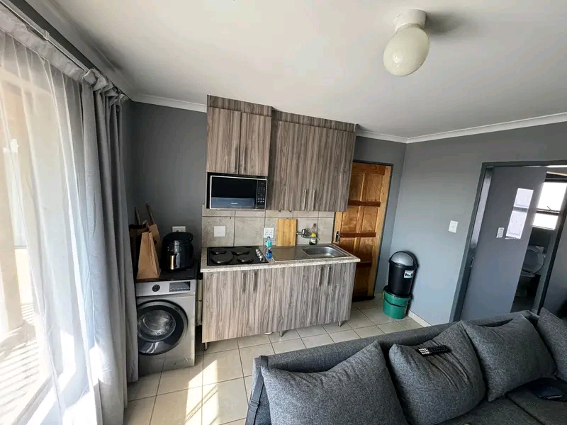 1-bedroom apartment for rent 

💰 rent: r  in Mabuya Park