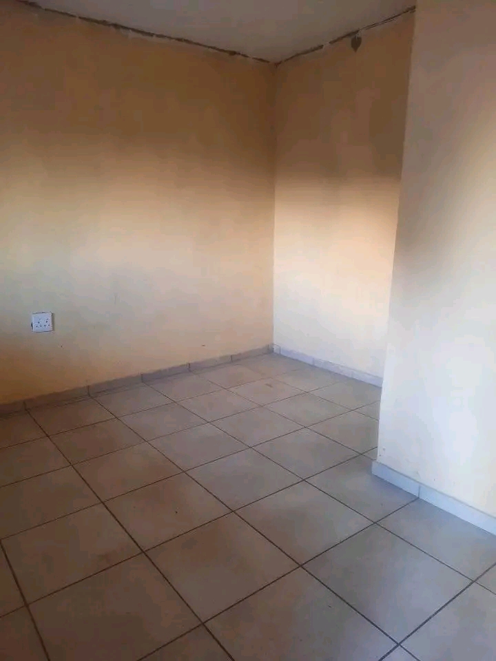 Room to rent at ext2 next to zcc church 2200   in Kaalfontein