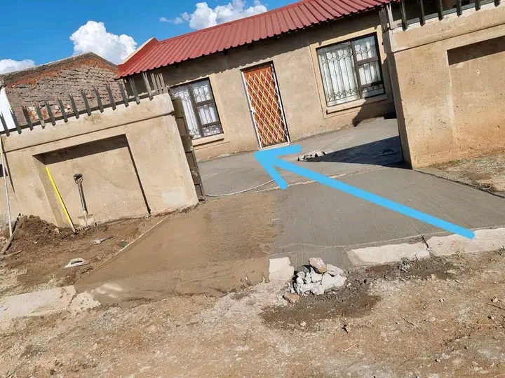House for rental ext1
2bedrooms 
open plan   in Palm Ridge