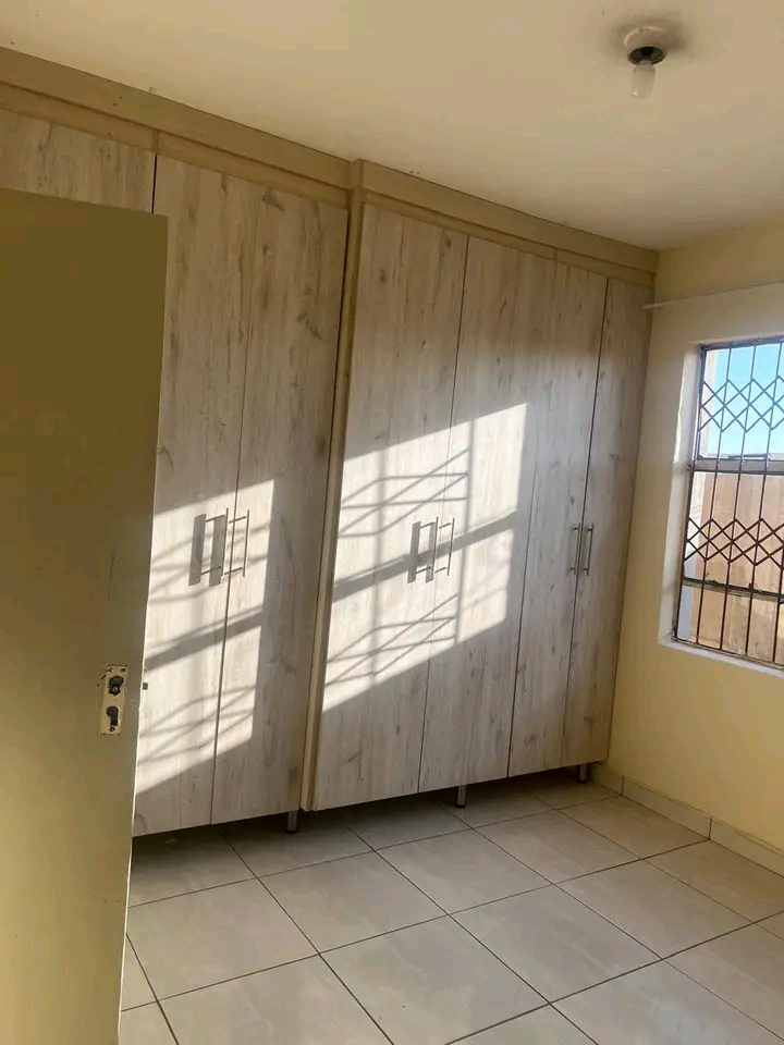 3 bedroom house to rent.fully furnished and w  in Ebony Park