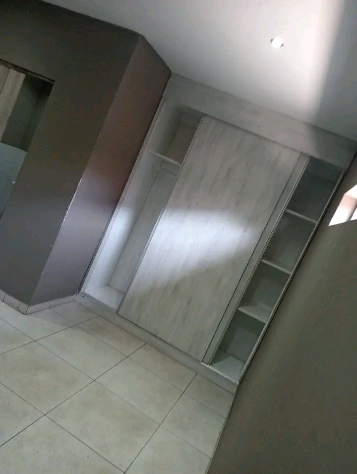 Available cottage in zone 9
r2500 per month+  in Meadowlands