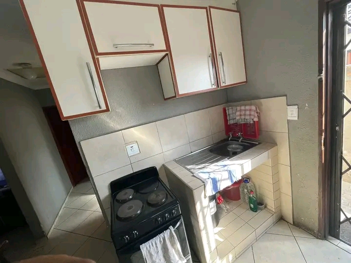 3 bedroom house to rent 
r6000 rental 
r600  in Birch Acres