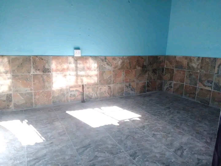 Standard room available in ext 1.no parking.   in Ebony Park