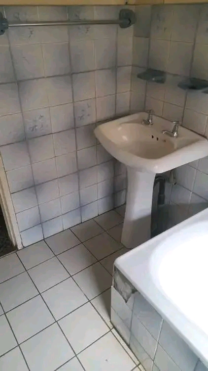 Two bedroom house  available in roets drive a  in Vosloorus