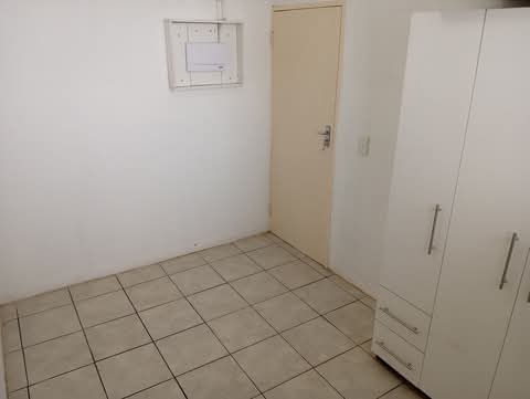 2 bedroom flat to rent, tygerberg flats
tyge  in Berea