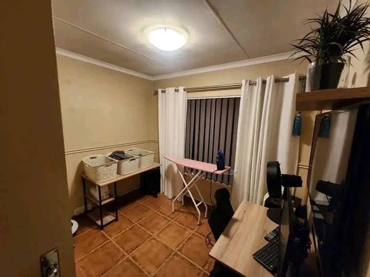 Celtisdal, centurion rental

come and relax  in Centurion
