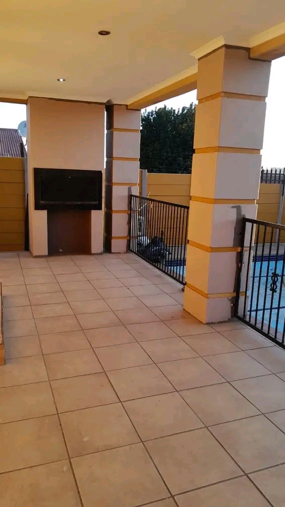 Student accommodation available at 22 sol str  in Sophiatown