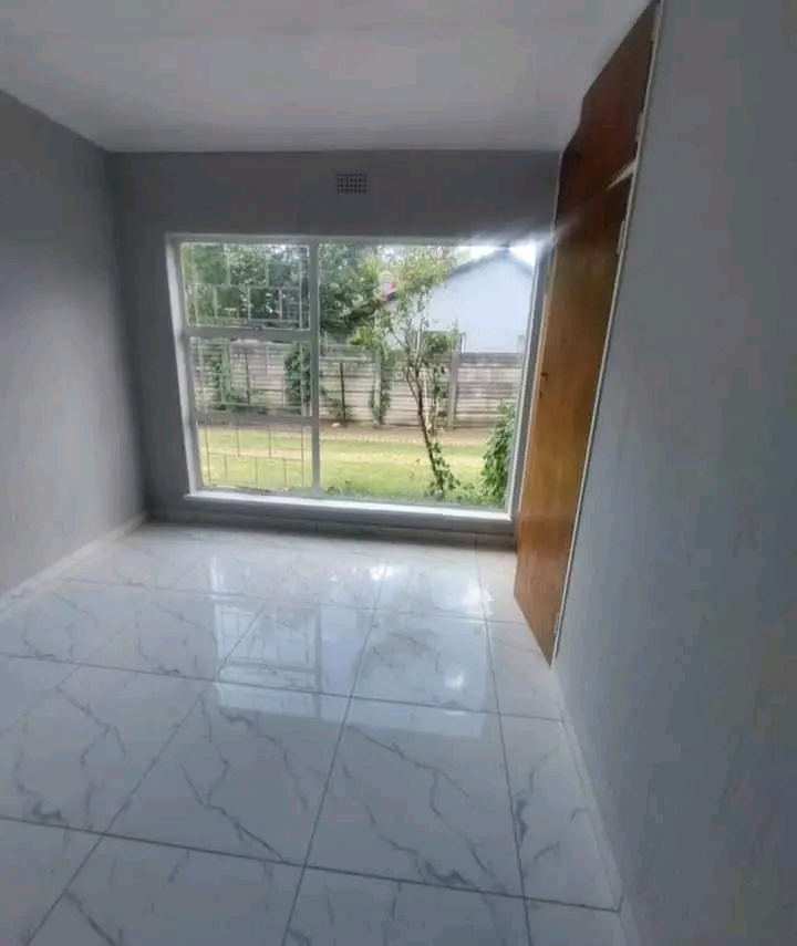 🏡 randhart - rental - 3 beds house for ren  in Alberton