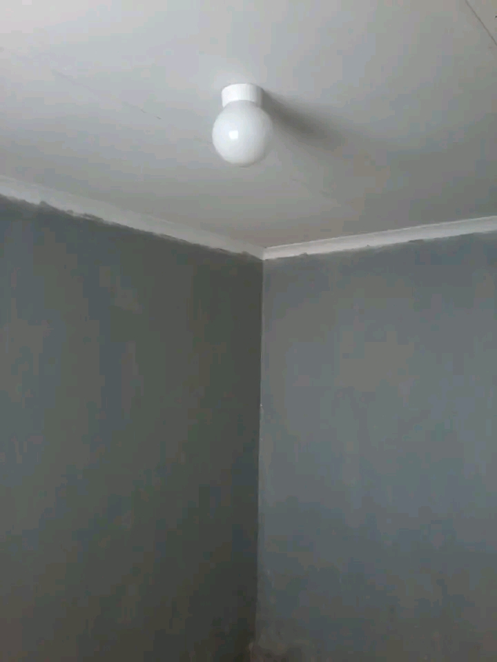 Room available at ext 3 next to boxer, r1000,  in Protea Glen