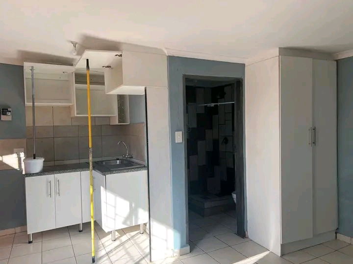 Another new cottage is available for rental,   in Clayville