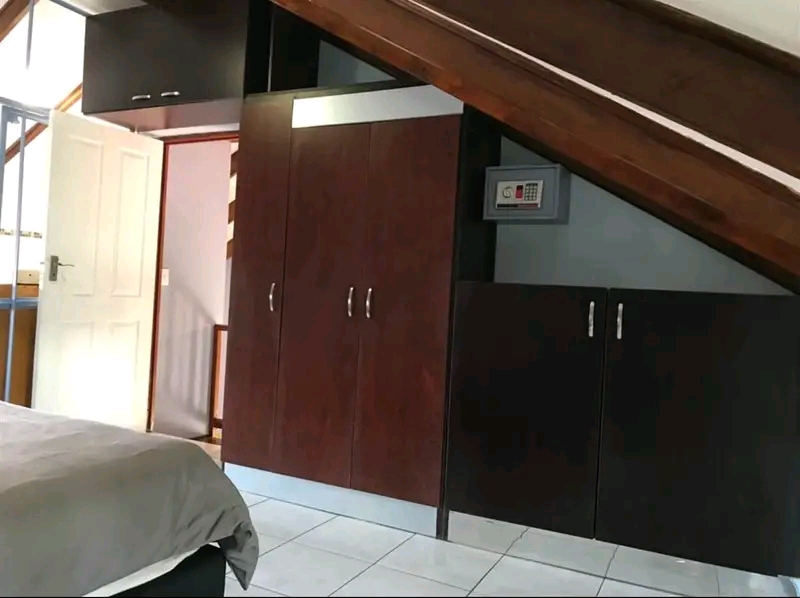 Spacious, double volume 3 bedroom, 2 bathroom  in Sandton