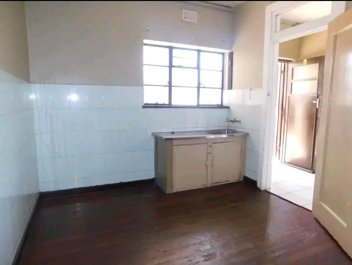 R 3 500
1 bedroom apartment / flat to rent i  in Turffontein