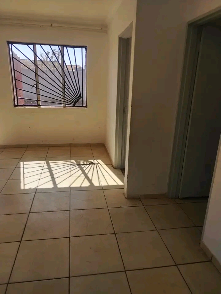 3 bedroom house available for rental at ext 2  in Protea Glen