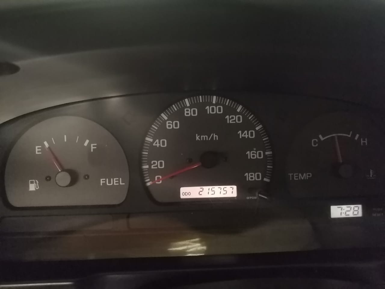  nissan hard body white for sale 0728449331 e  in Johannesburg