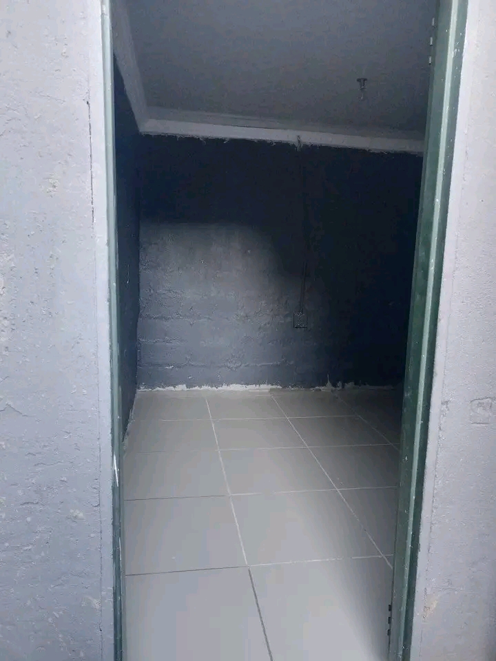 Am having rooms for rent it s available in te  in Ivory Park