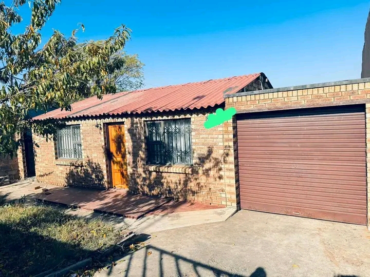 3500 2 bedroom house to rent immediately
no   in Zondi