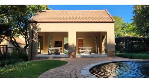 Come home to one of the most beautiful and re  in Constantia Kloof