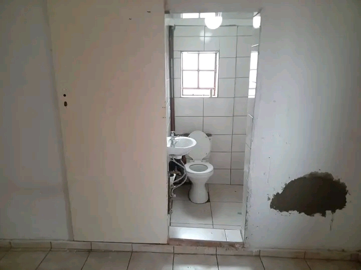 Cozy bachelor flat for rent 
- location: (ju  in Birch Acres