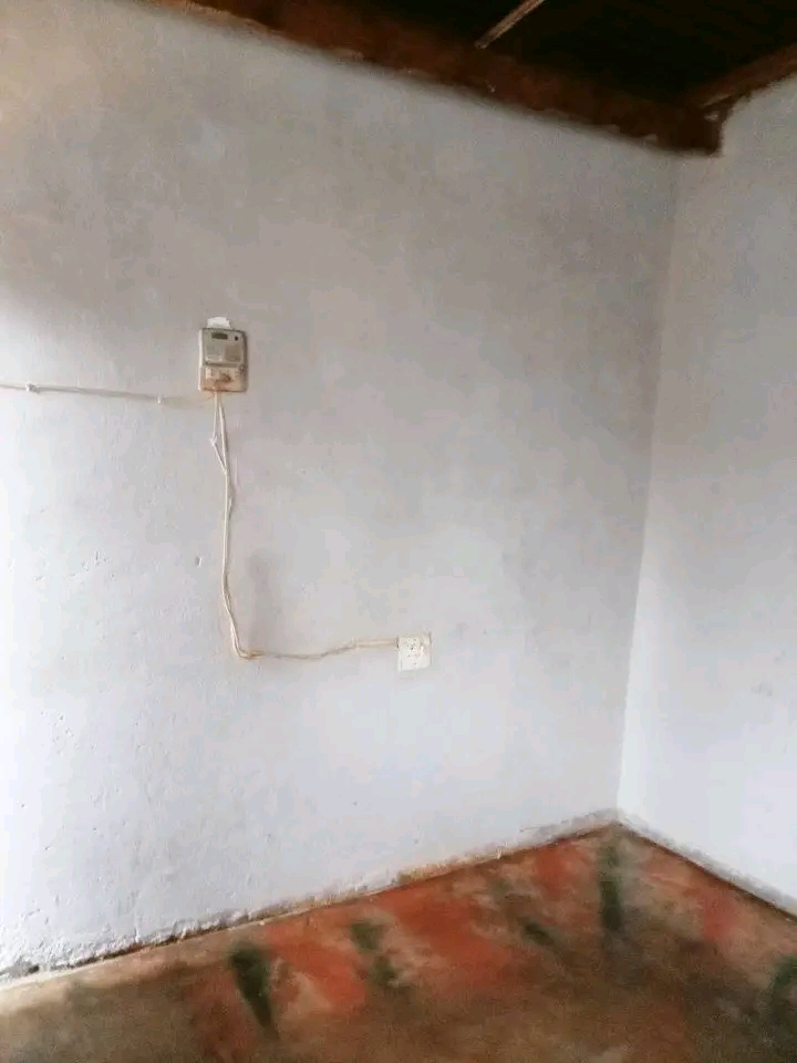 Room available in zone 12 winne 
room togeth  in Tembisa