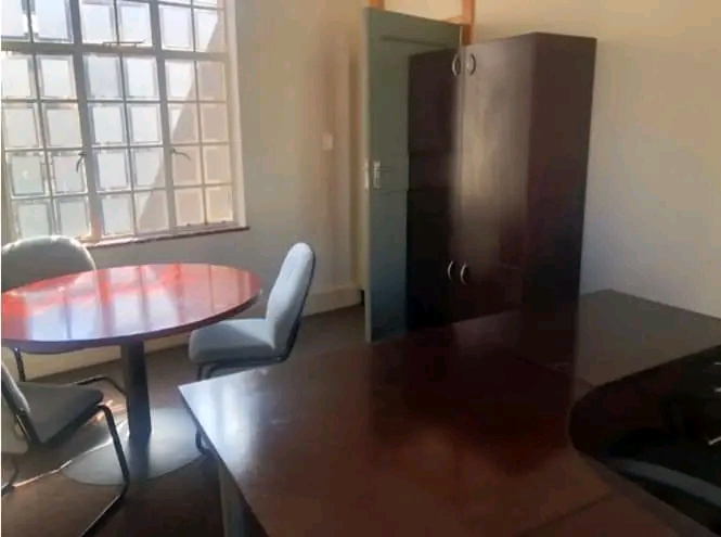 Fully furnished offices at ghandi square

*  in Johannesburg