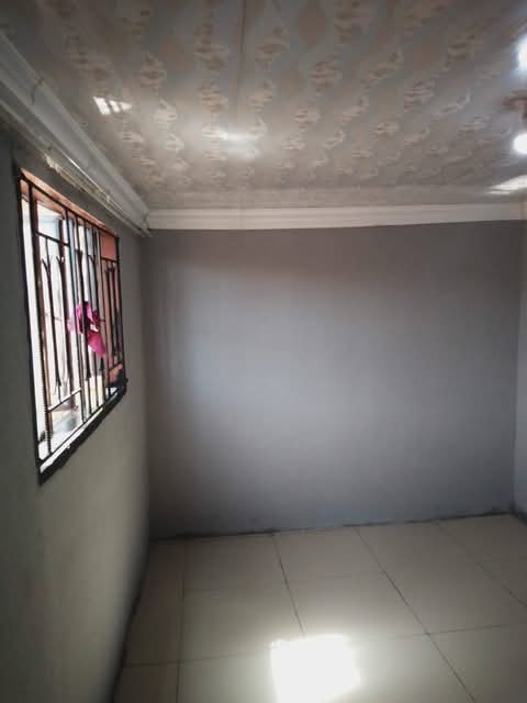 Room to rent for r1500 including electricity,  in Nellmaphius