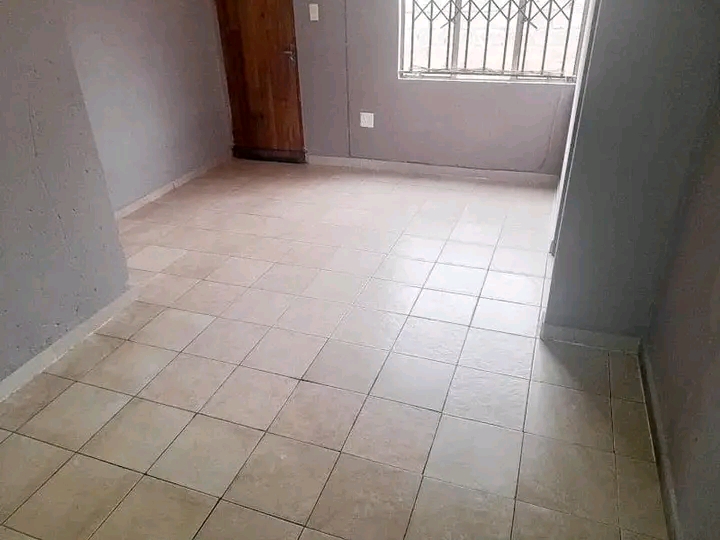 Home for rental (ext 16) - soweto 
3 bedroom  in Protea Glen