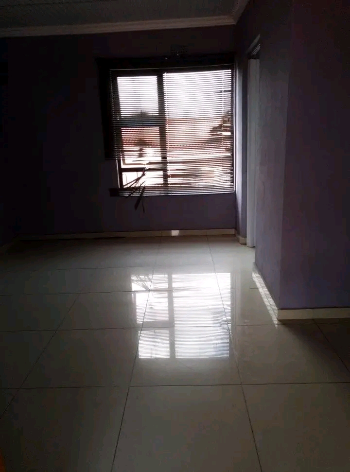 Spacious en-suite bachelor unit
kitchen
pre  in Orlando East