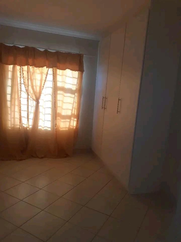 3 bedroom 2 bath stand-alone house for rent i  in Protea Glen