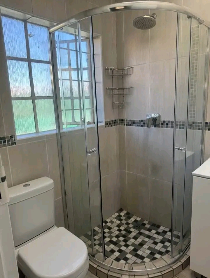 Fully furnished one-bedroom cottage – locat  in Ferndale