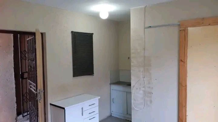 Here s  a quaint little bachelor situated in   in Ebony Park