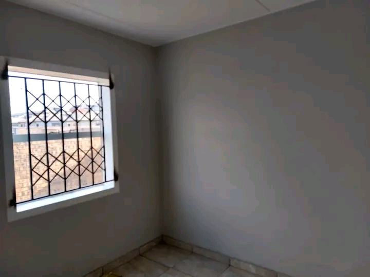 A 2 bedroom apartment for r4000 and deposit r  in Ebony Park