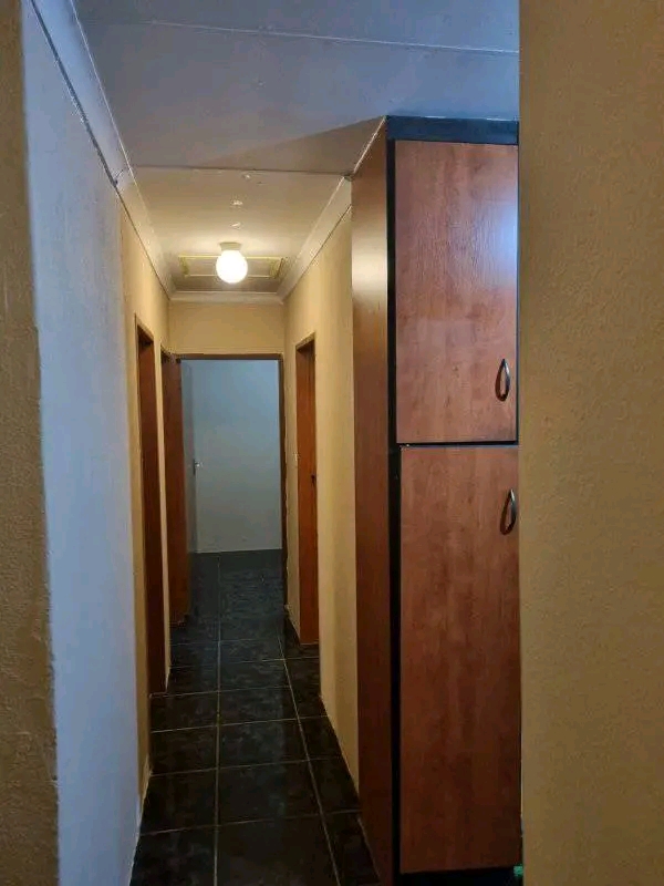 3 bedroom house to lease in ext 11 for r4000  in Protea Glen