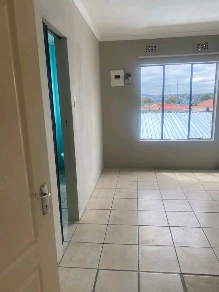 1bedroom bachelor will be available from this  in Orlando West