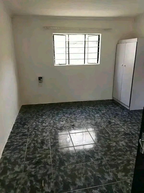 Students accommodation and young working clas  in Sunnyside