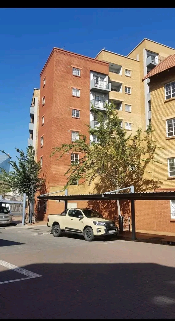 2 bedroom apartments to let located next to n  in Newtown
