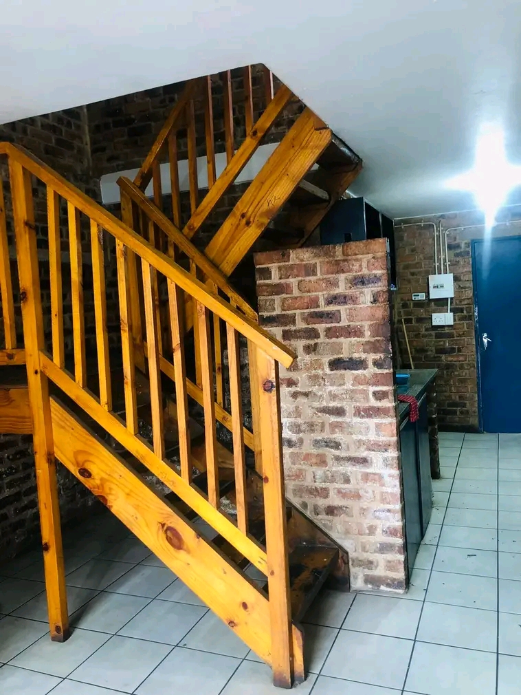2 bedroom to share  r1350 per person  in Johannesburg