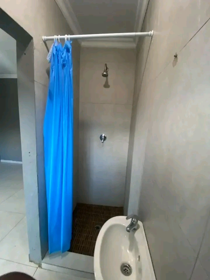 Rooms to rent available opposite freedom park  in Freedom Park