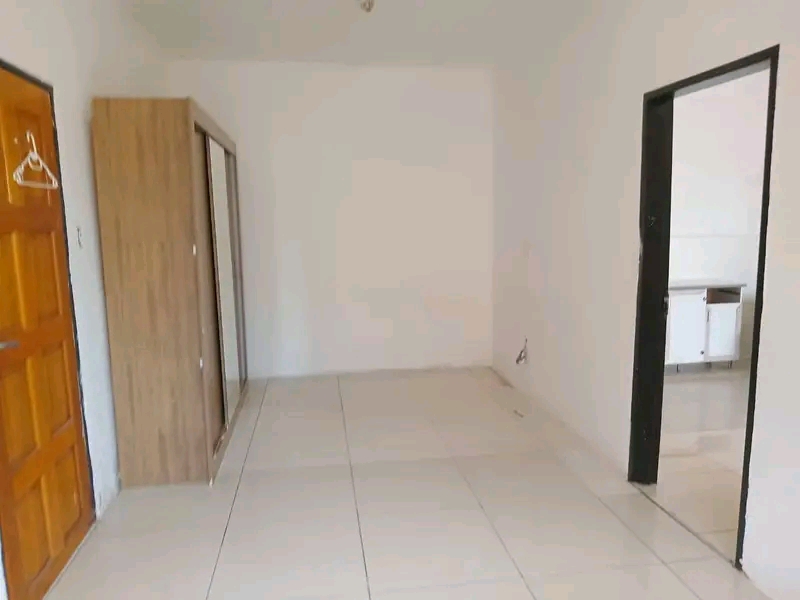 Cottage available immediately for rental in e  in Naturena
