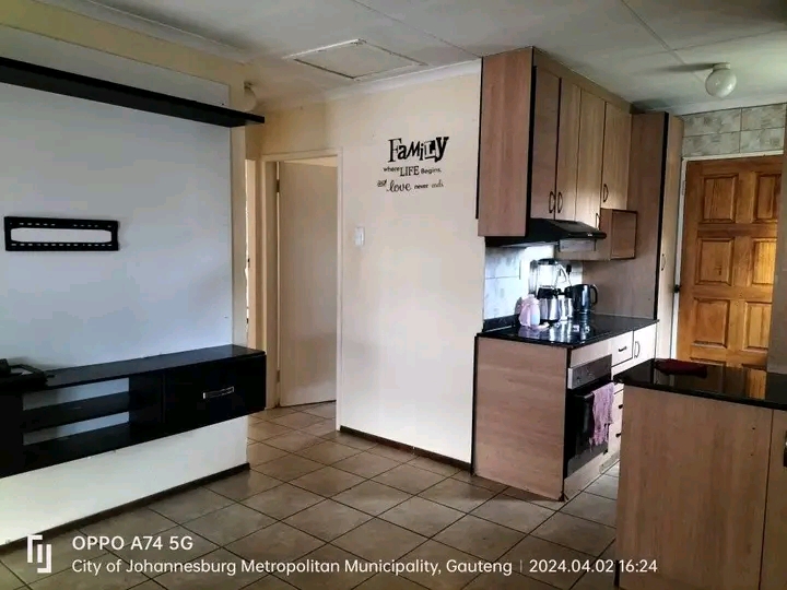 A 2 bedroomed house available for rental in c  in Cosmo Creek