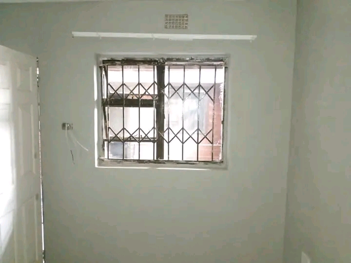 Rooms available to rent at winnie mandela zon  in Tembisa