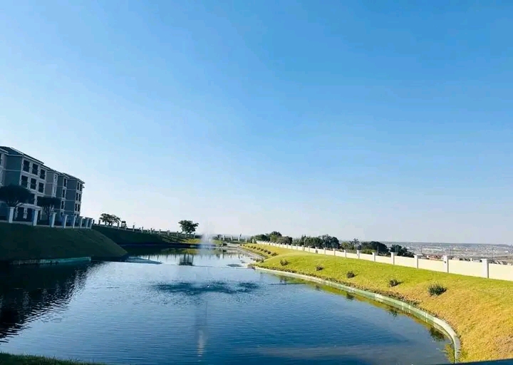 1 bedroom 1 bath fully furnished apartment fo  in Midrand