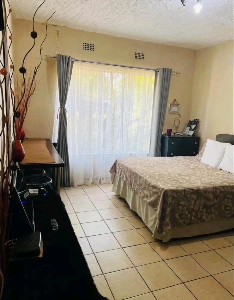 2 bedroom flat🏡available for rental in ce2  in Vanderbijlpark