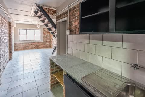 R6,083 @201 commissioner street jhb
2 bedroo  in Johannesburg
